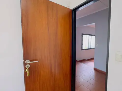 Oficina 2 ambientes con 2 baños