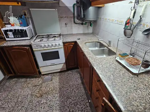Depto Tipo Casa en Venta 40 años