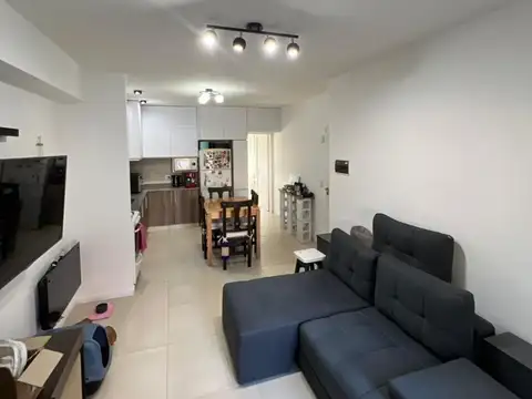 Excelente departamento en venta en Villa Ballester!