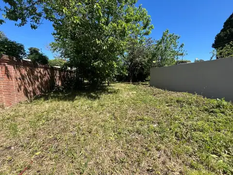 Terreno en Venta en Castelar, USD 289.000