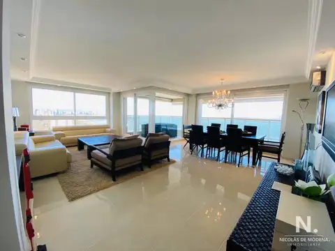 Departamento en Alquiler Temporal en Playa Mansa, USD 80.000