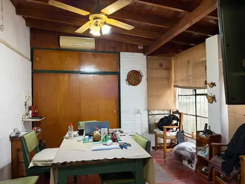 Depto Tipo Casa en Venta con 1 cocheras