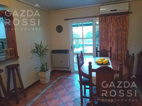 Casa en Venta en Adrogue, USD 187.000