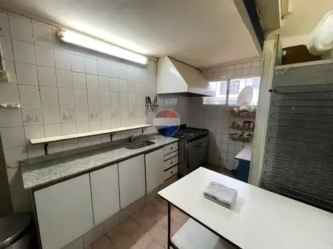 Venta de Local comercial habilitado con vivienda