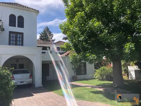 Alquiler en Barrio Aranjuez Casa 5 Ambientes! - Foto 0