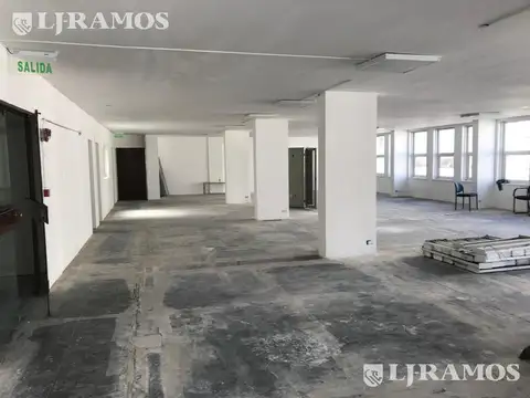 RECONQUISTA  N°609 -Piso  6