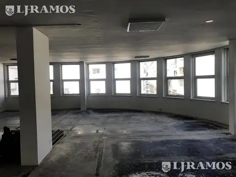 Oficina en Microcentro planta libre