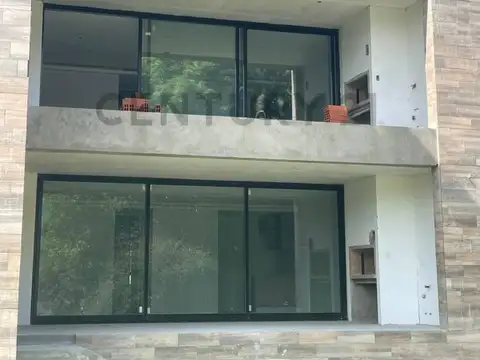 Departamento en Venta con 2 cocheras