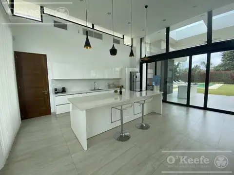 Casa en Venta en Arturo Seguí, USD 365.000