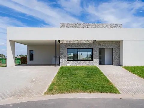 Casa en Venta en Ezeiza, USD 369.600