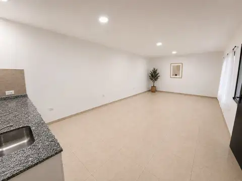 Depto Tipo Casa en Alquiler en Villa Maipu, $ 530.000