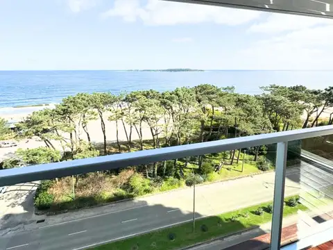 Departamento en Alquiler en Playa Mansa, USD 5.000