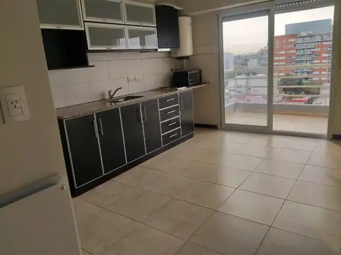 Departamento en Alquiler en Morón Sur, $ 600.000