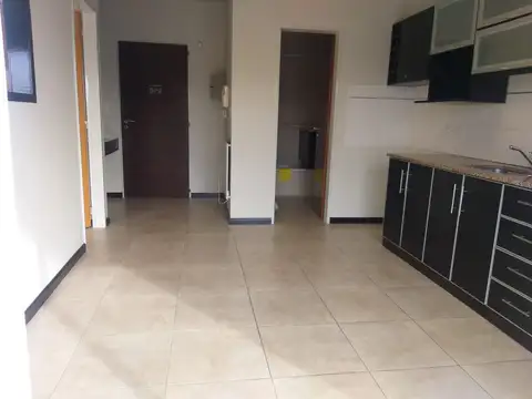 Departamento Dos Ambientes. Morón Sur