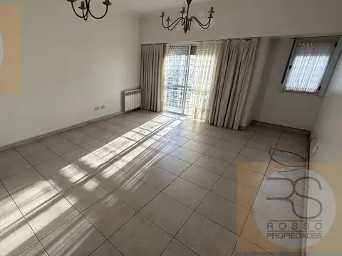 Depto Tipo Casa en Alquiler de 3 dormitorios