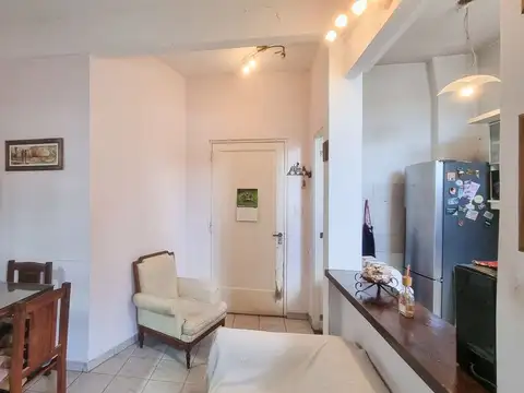 Venta depto 3 ambientes con balcon Belgrano R