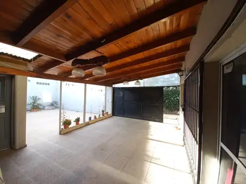VENTA DEPTO 2 DORM. GARAGE Y QUINCHO APTO CREDITO