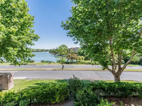 VENTA DEPARTAMENTO 4 AMB   2 COCHERA - SANTA BARBARA