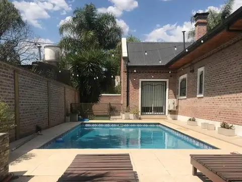 Casa 4 ambientes con 3 baños