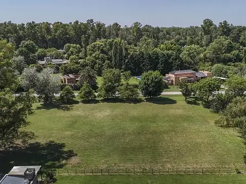 LOTE CENTRAL EN VENTA EN CHACRAS DEL MOLINO