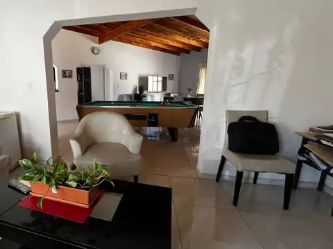 Casa en Venta en Zárate, USD 150.000