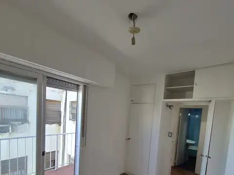 Departamento en Venta en Balvanera, USD 60.000