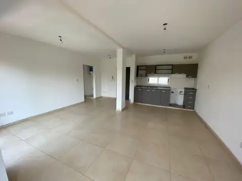 VENTA AMPLIO DEPTO DOS AMBIENTES MERLO CENTRO