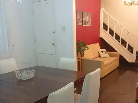 Casa 5 ambientes con 1 baño