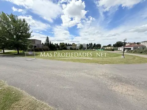 Terreno en Venta 2.229  mts Fondo