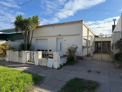 Casa a reciclar, excelente ubicación, lote 350 m2