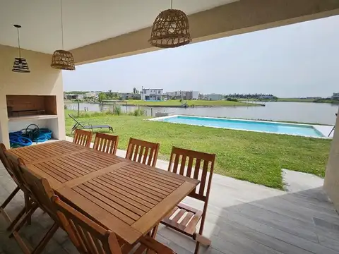 Casa en Alquiler en Zelaya, USD 850