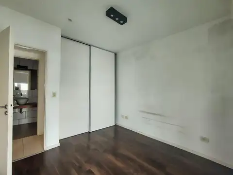 Departamento en Alquiler en Castelar Norte, $ 750.000