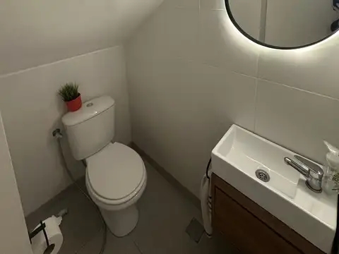 Depto Tipo Casa en Alquiler en Olivos, $ 1.900.000