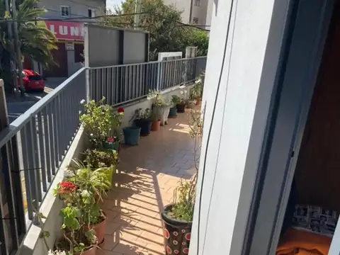 Depto Tipo Casa en Venta en Ramos Mejia, USD 120.000