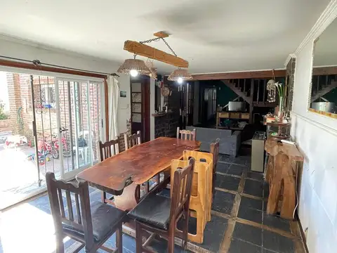 (RETASADO) VENTA | CHALET EN NECOCHEA