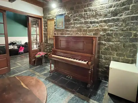 Casa 7 ambientes con 3 baños