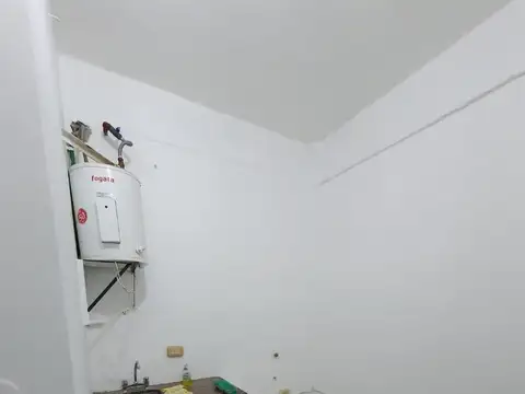 Depto Tipo Casa 2 ambientes con 1 baño