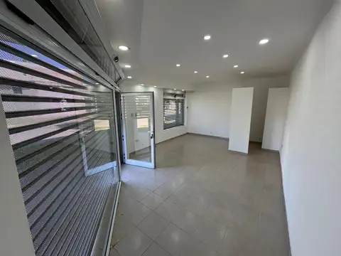 Local en Alquiler en San Lorenzo, $ 350.000