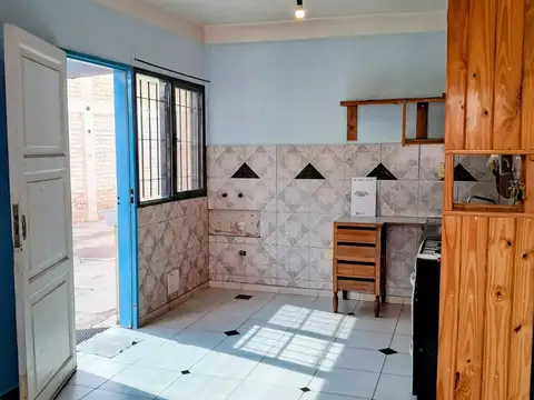 Venta - Casa 2 Dormitorios en Marquesado, Rivadavia