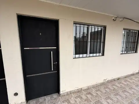 Departamento en Alquiler en Pilarica, $ 420.000