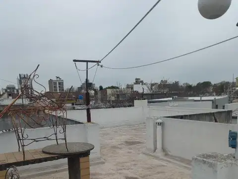 Depto Tipo Casa 3 ambientes con 1 baño