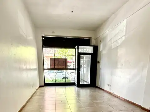 Local en Alquiler en Olivos Maipu/Uzal, $ 700.000