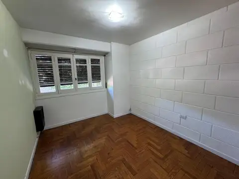 Depto Tipo Casa 5 ambientes con 2 baños
