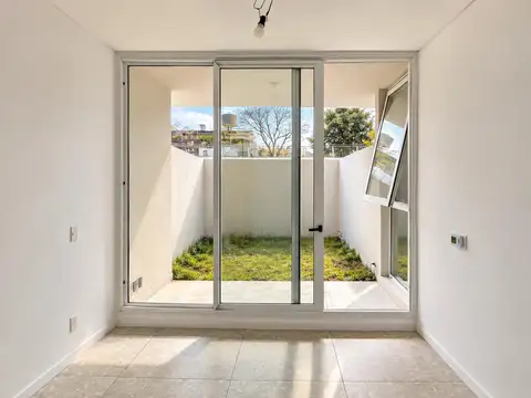 VENTA Departamento 2 Ambientes PB con patio - DEVOTO