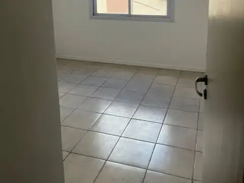 Departamento en Venta en 2000 Norte, USD 55.000