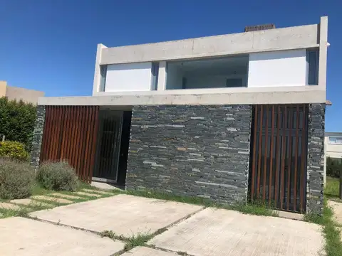 Libertad 310