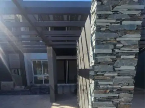La Plata , Piso 0