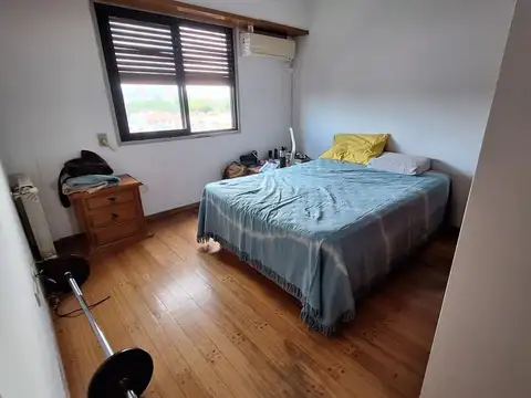 Departamento 5 ambientes con 2 baños