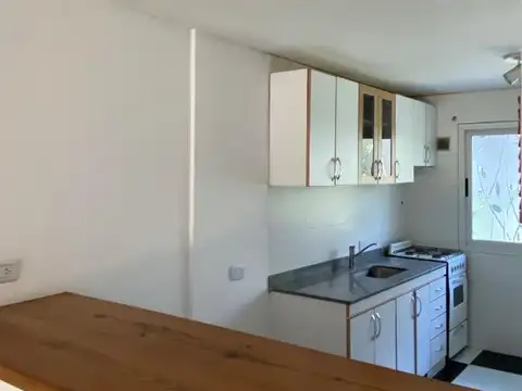 Departamento en Alquiler en Las Mercedes, USD 750