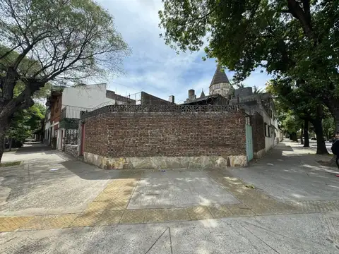 TERRENO EN ALQUILER- 8.66X19.05 - APTO VARIOS USOS